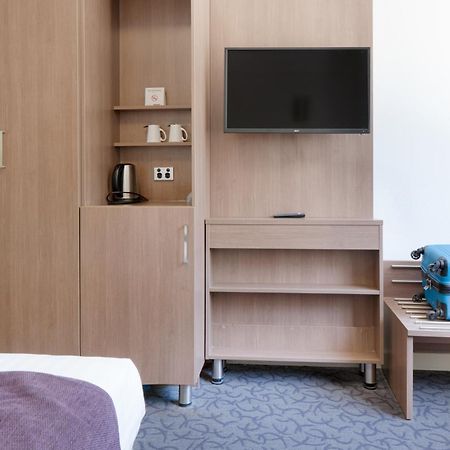 Quality Hotel Ambassador Перт Экстерьер фото