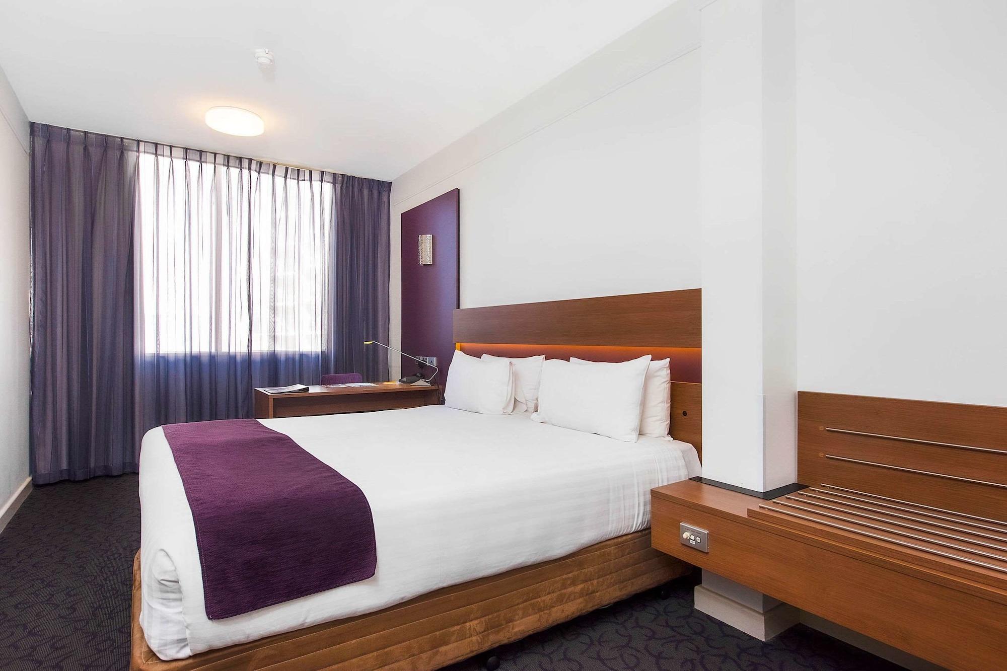 Quality Hotel Ambassador Перт Экстерьер фото