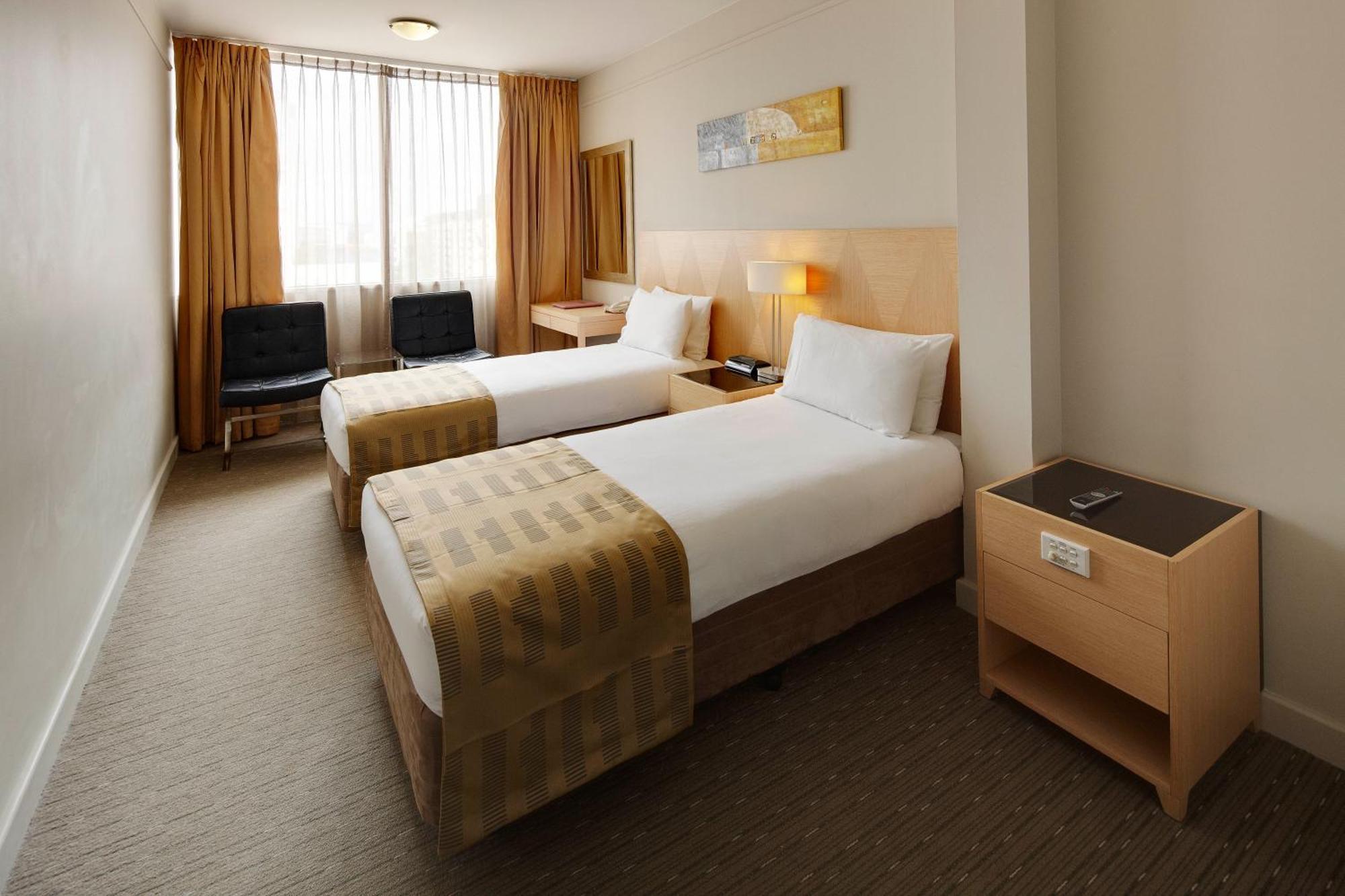 Quality Hotel Ambassador Перт Экстерьер фото